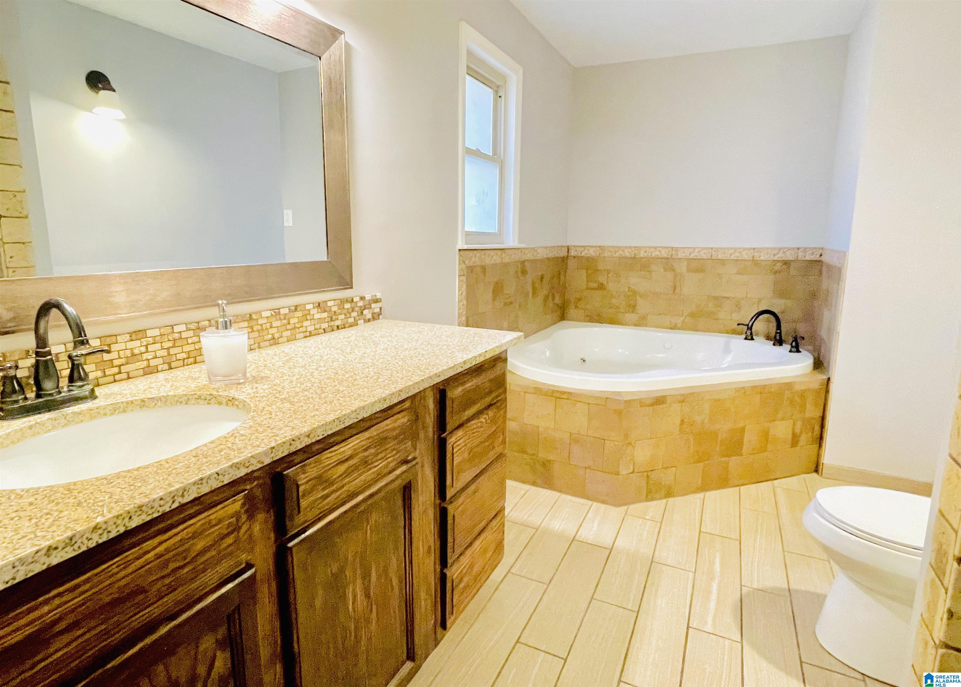 27 Oak Ridge Drive Pelham, AL 35124 - Photo 7 of 23