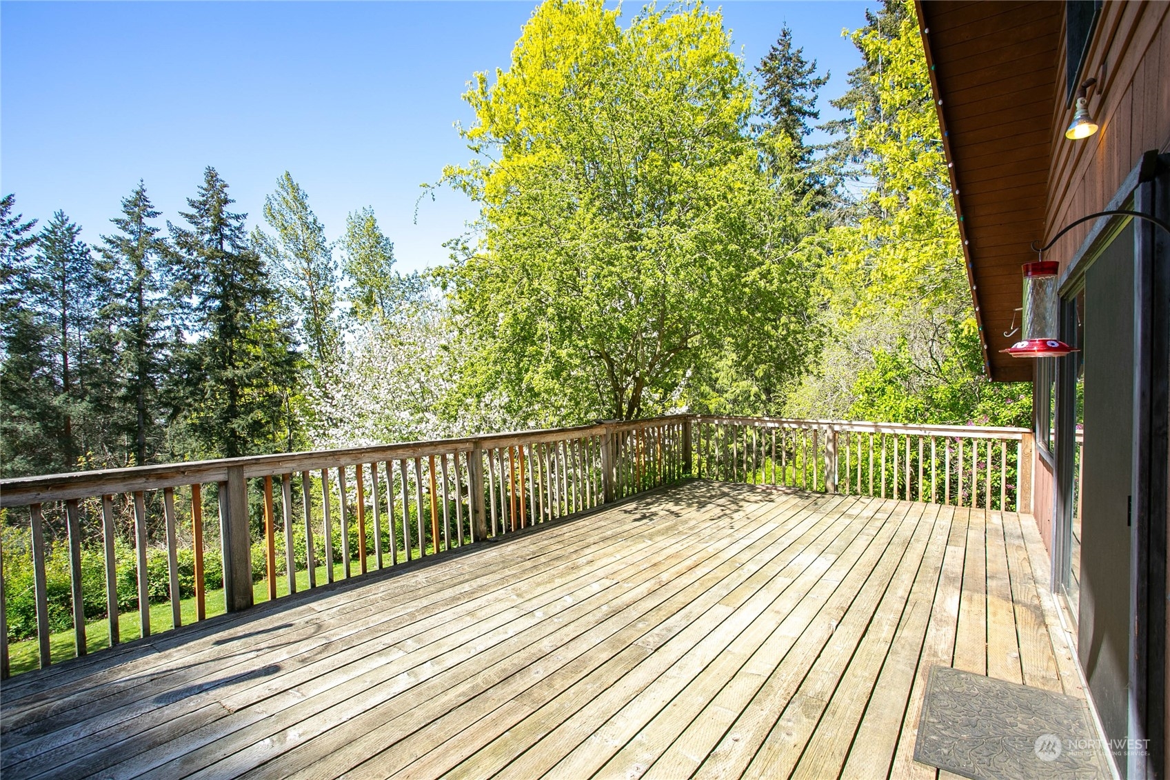 6402 Goodwin Road Everson, WA 98247 - Photo 13 of 39 a view of balcony with wooden floor and fence