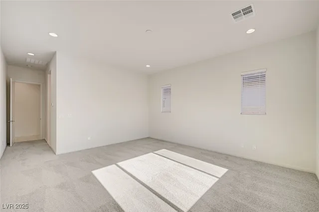 $5,499 | 555 Jerry Bird Court, Las Vegas, NV 89123