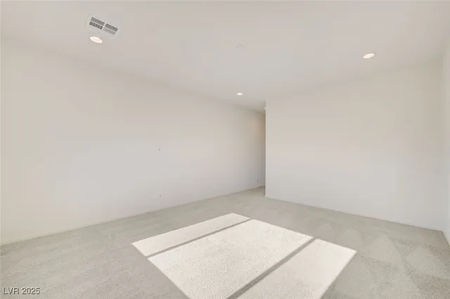 $5,499 | 555 Jerry Bird Court, Las Vegas, NV 89123