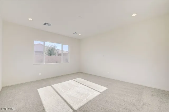 $5,499 | 555 Jerry Bird Court, Las Vegas, NV 89123