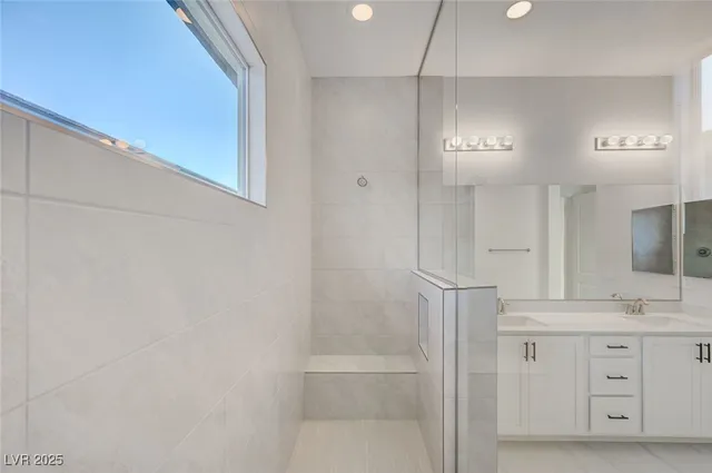 $5,499 | 555 Jerry Bird Court, Las Vegas, NV 89123