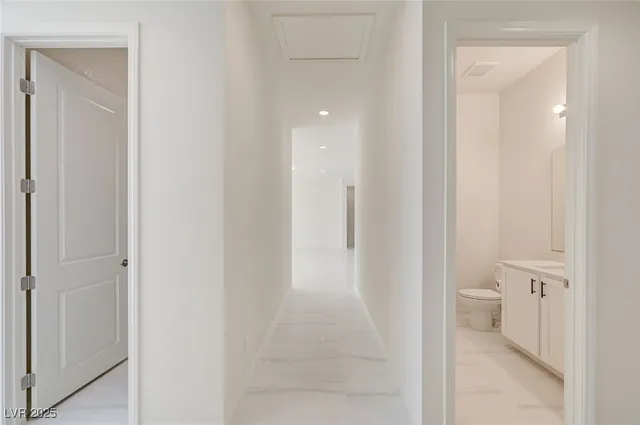 $5,499 | 555 Jerry Bird Court, Las Vegas, NV 89123