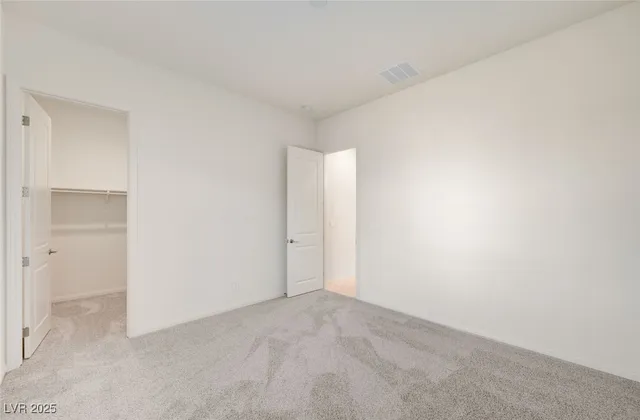 $5,499 | 555 Jerry Bird Court, Las Vegas, NV 89123