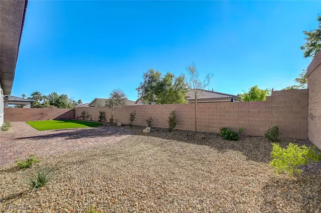 $5,499 | 555 Jerry Bird Court, Las Vegas, NV 89123