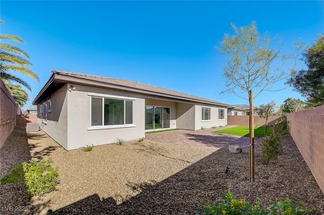 $5,499 | 555 Jerry Bird Court, Las Vegas, NV 89123