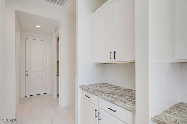 $5,499 | 555 Jerry Bird Court, Las Vegas, NV 89123