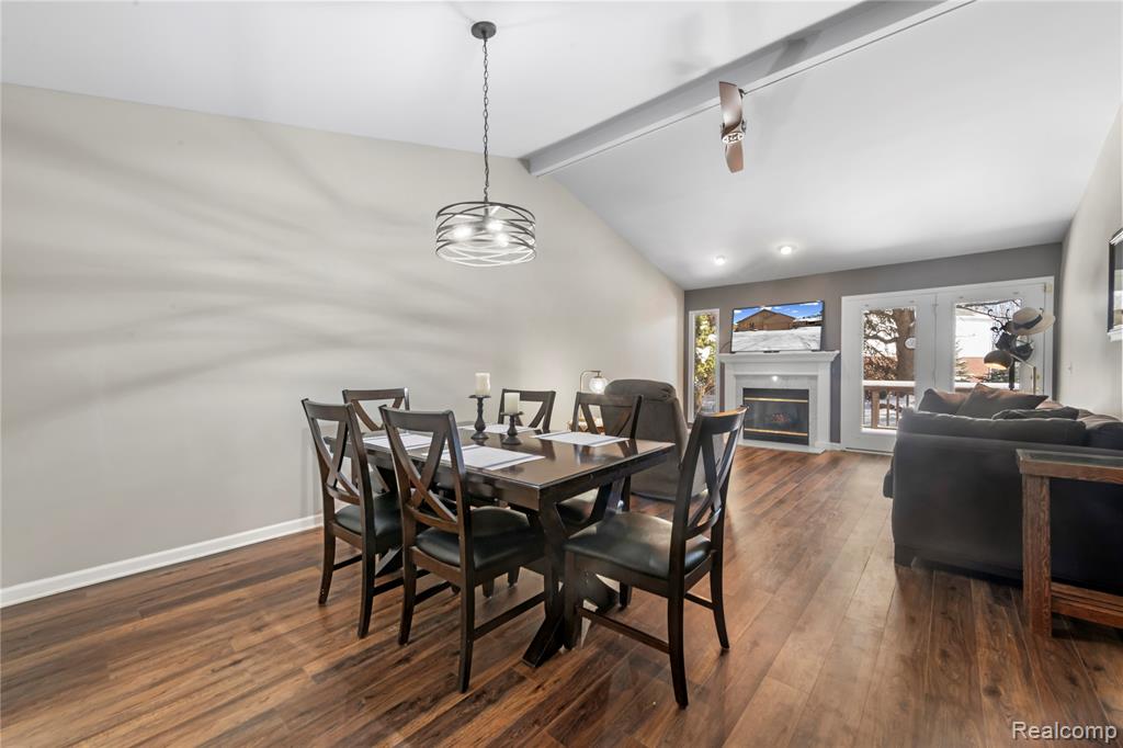 2197 London Bridge Drive, Unit 24 Rochester, MI 48307 - Photo 8 of 35