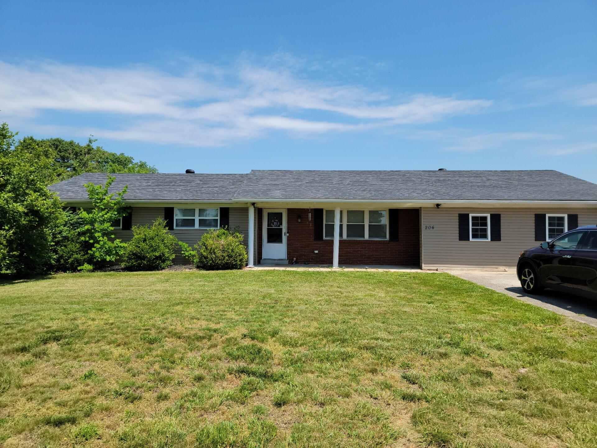 204 East Langdon Road Science Hill, KY 42553 - Photo 1 of 34 62E86EF2-4DF6-45E6-B6E1-448CFFE37245
