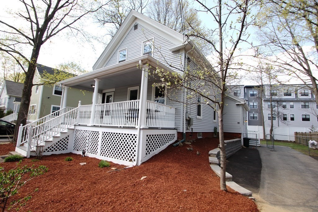 86 Washington Street Reading, MA 01867 - Photo 1 of 42