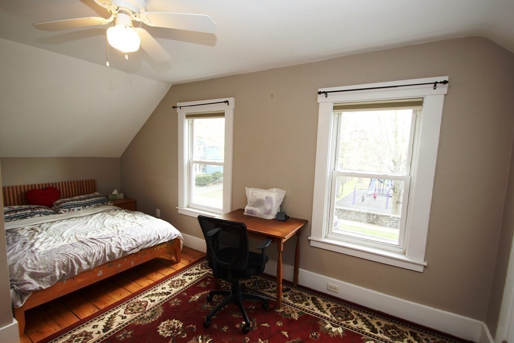 86 Washington Street Reading, MA 01867 - Photo 27 of 42