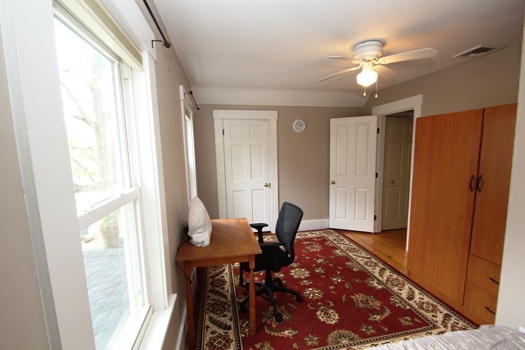 86 Washington Street Reading, MA 01867 - Photo 28 of 42