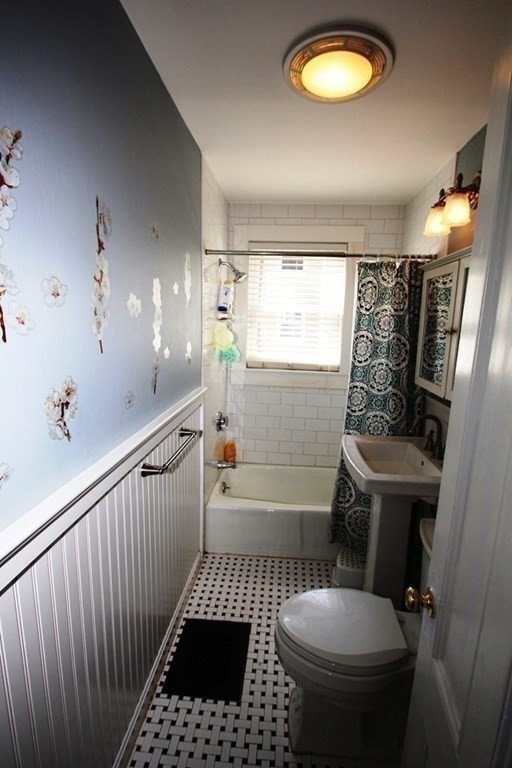 86 Washington Street Reading, MA 01867 - Photo 29 of 42