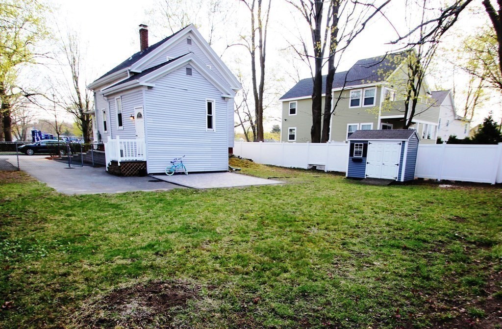 86 Washington Street Reading, MA 01867 - Photo 39 of 42