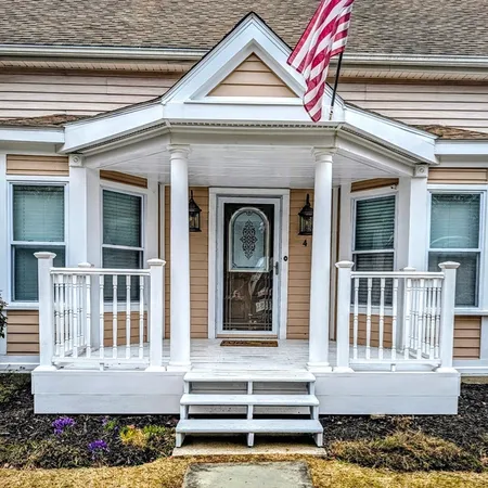 $444,999 | 4 Intervale Road, Rutland, MA 01543
