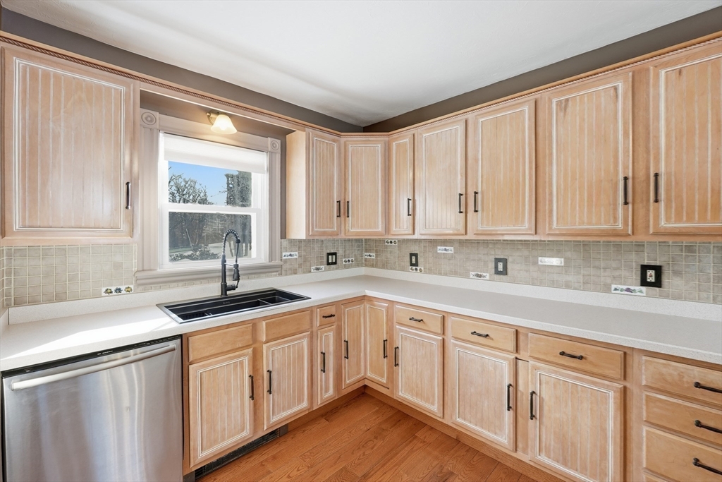 4 Intervale Road Rutland, MA 01543 - Photo 8 of 42 Gallery Image 8