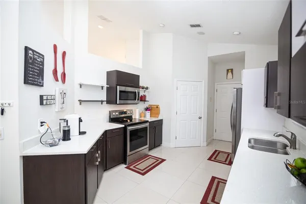 $2,900 | 4737 Chalfont Drive, Orlando, FL 32837