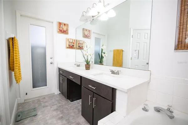 $2,900 | 4737 Chalfont Drive, Orlando, FL 32837