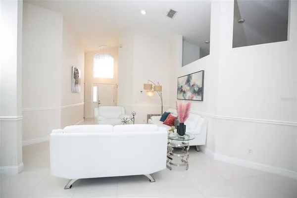 $2,900 | 4737 Chalfont Drive, Orlando, FL 32837