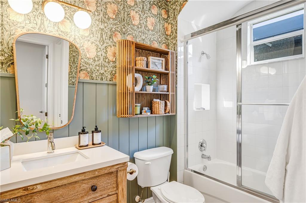 12591 Grandezza Circle Estero, FL 33928 - Photo 12 of 37