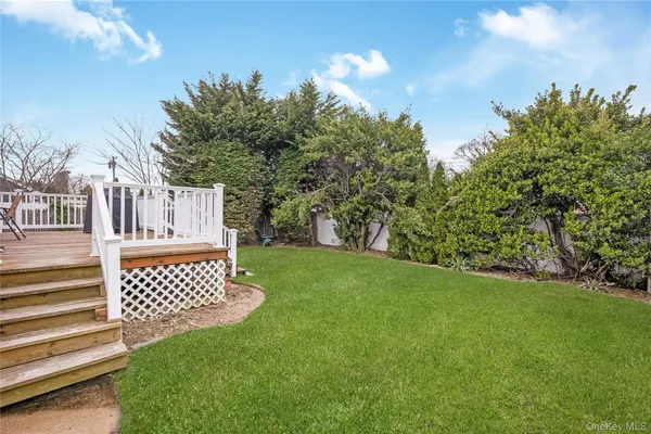 $729,900 | 2164 Willow Street, Wantagh, NY 11793