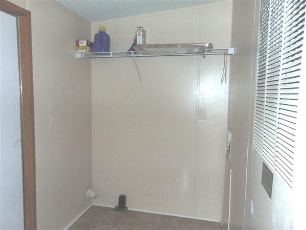1051 Hinote Road DeFuniak Springs, FL 32433 - Photo 15 of 39 a view of small space in a kitchen
