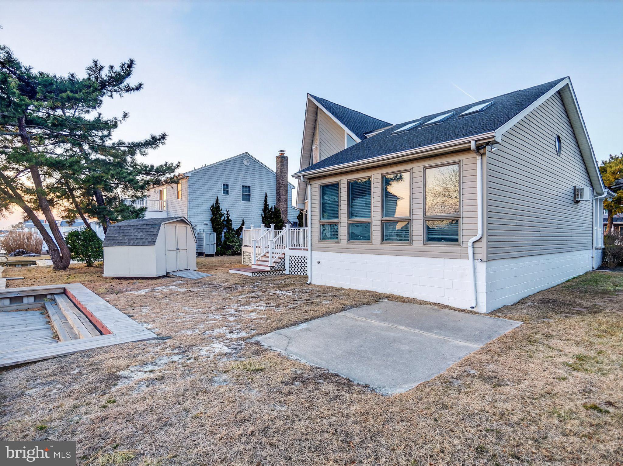 103 Channel Buoy Road Ocean City, MD 21842 - Photo 4 of 29 Charming home with spacious yard.