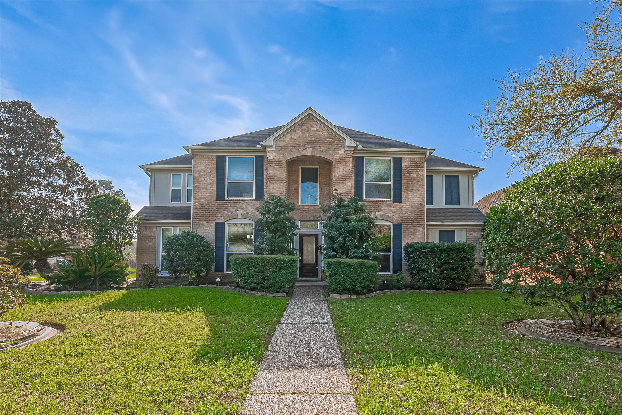 5803 Slashwood Lane Spring, TX 77379 - Photo 4 of 46 Welcome to your dream home! This charming residence offers a perfect blend of elegance and comfort, nestled in a serene neighborhood. Enjoy spacious living areas, lush landscaping, and timeless appeal. Your ideal lifestyle starts here!