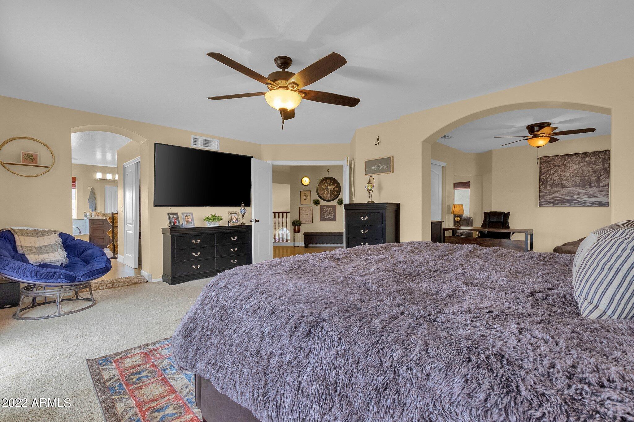 1712 East Hearn Road Phoenix, AZ 85022 - Photo 31 of 50 031_MASTER BEDROOM
