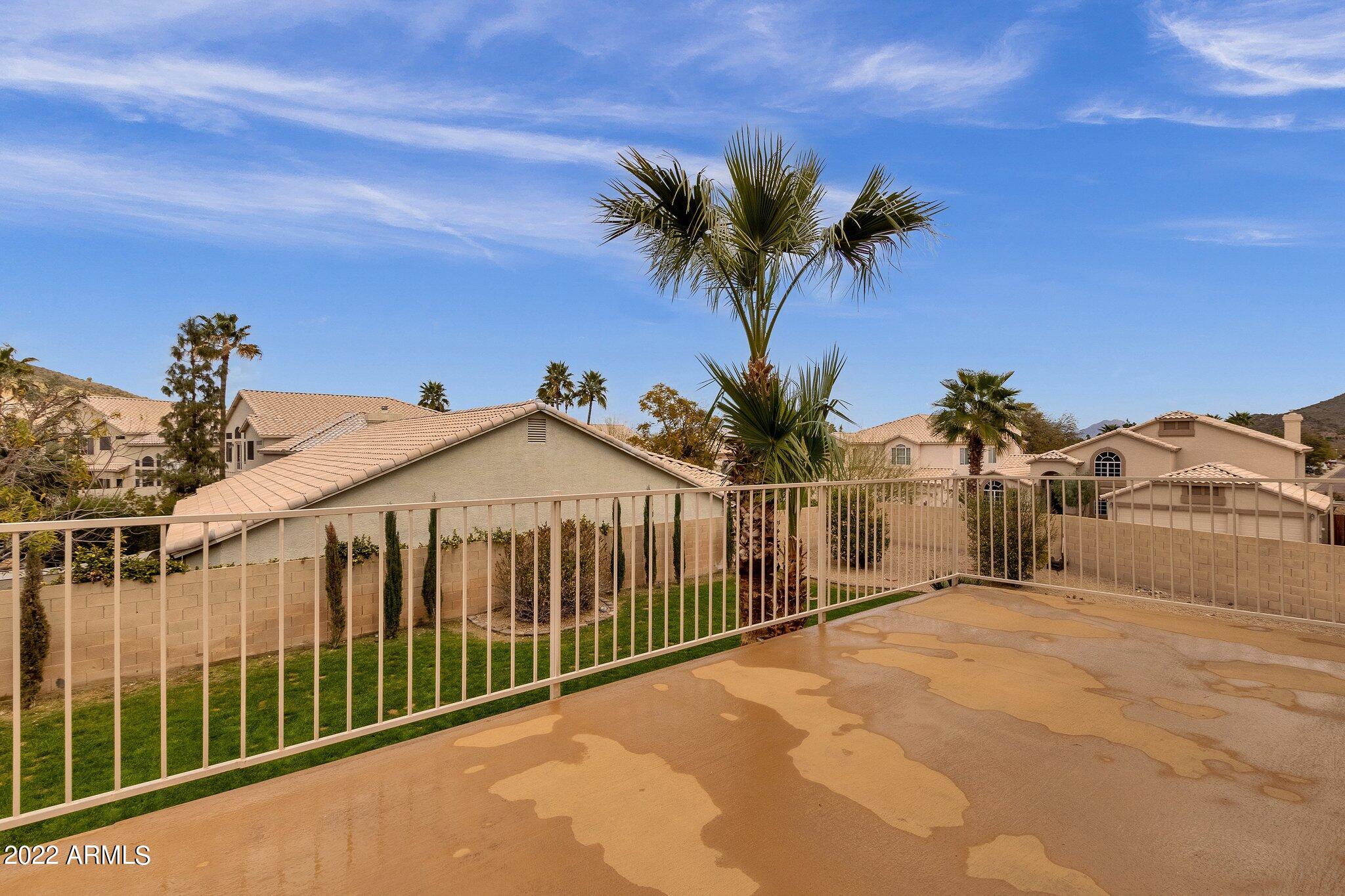 1712 East Hearn Road Phoenix, AZ 85022 - Photo 38 of 50 038_VIEWING DECK