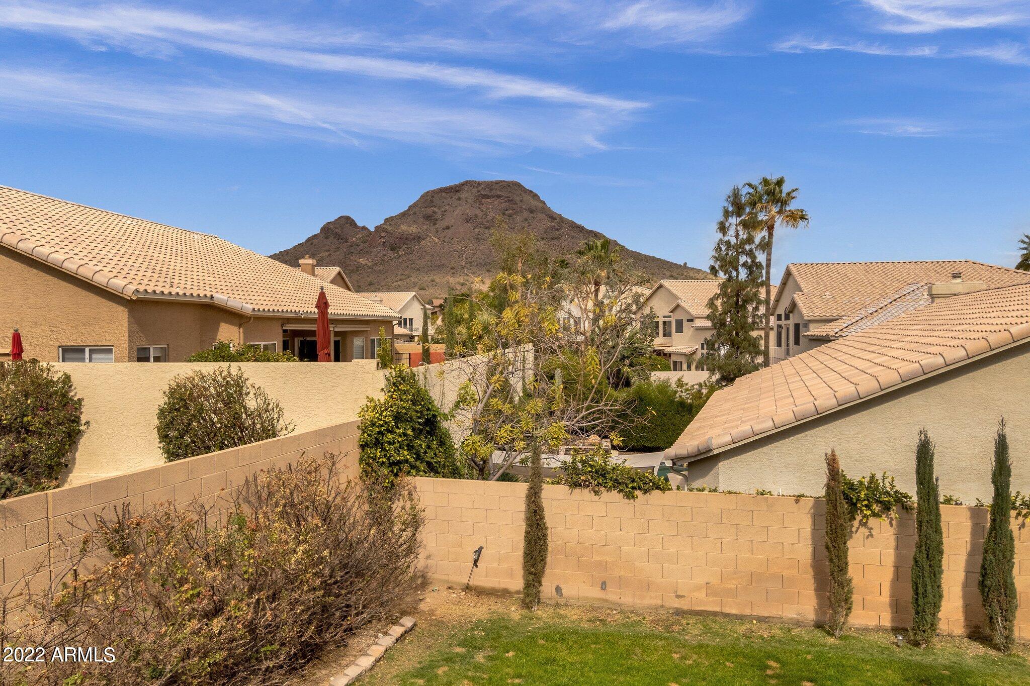 1712 East Hearn Road Phoenix, AZ 85022 - Photo 39 of 50 039_MOUNTAIN VIEW