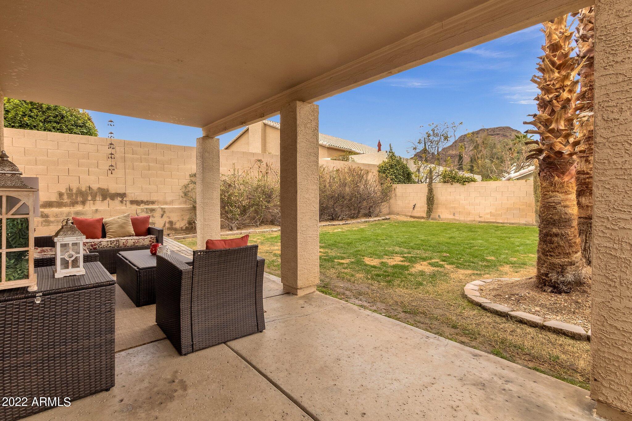 1712 East Hearn Road Phoenix, AZ 85022 - Photo 42 of 50 042_COVERED PATIO