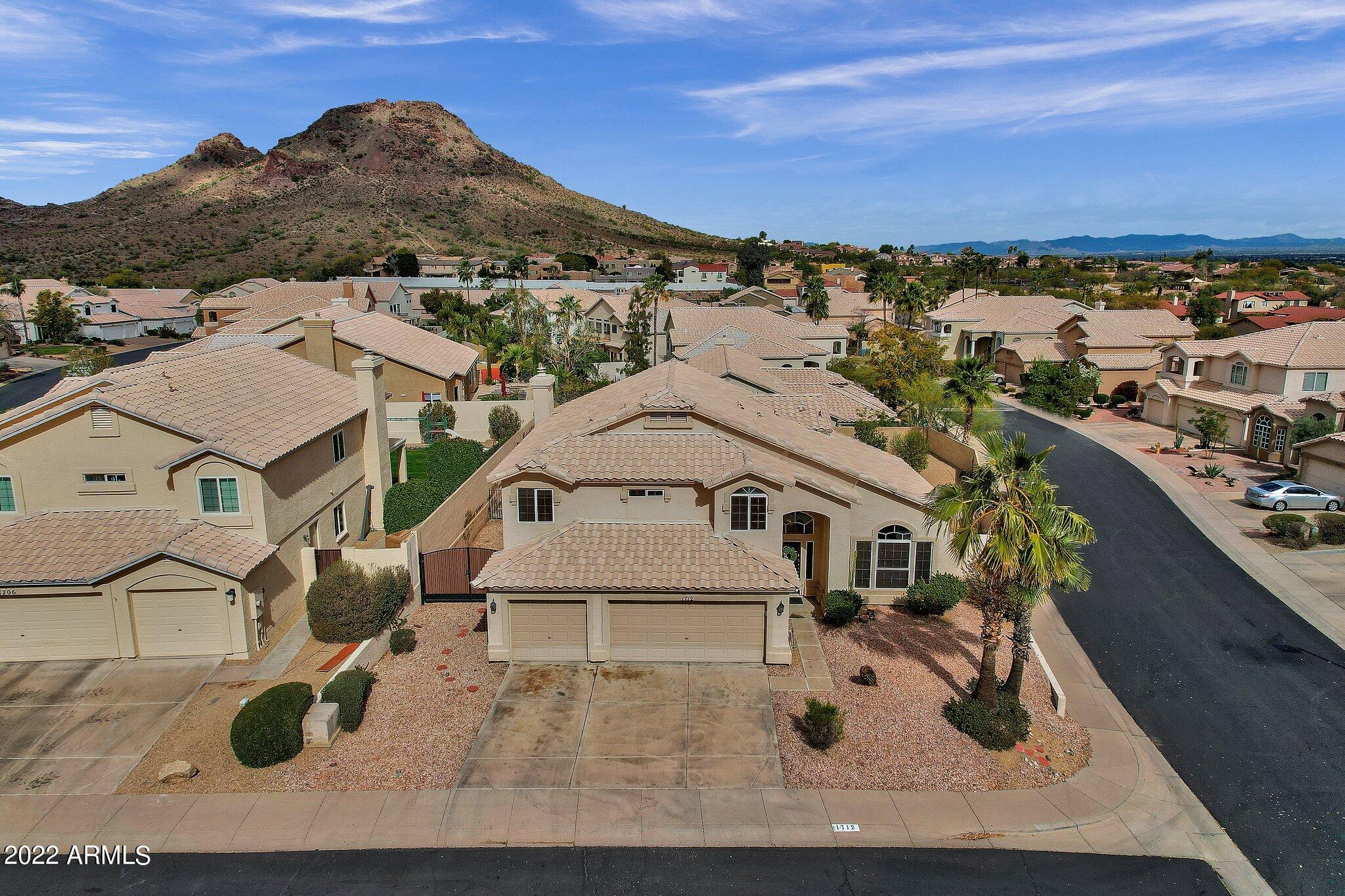 1712 East Hearn Road Phoenix, AZ 85022 - Photo 48 of 50 048_AERIAL VIEW