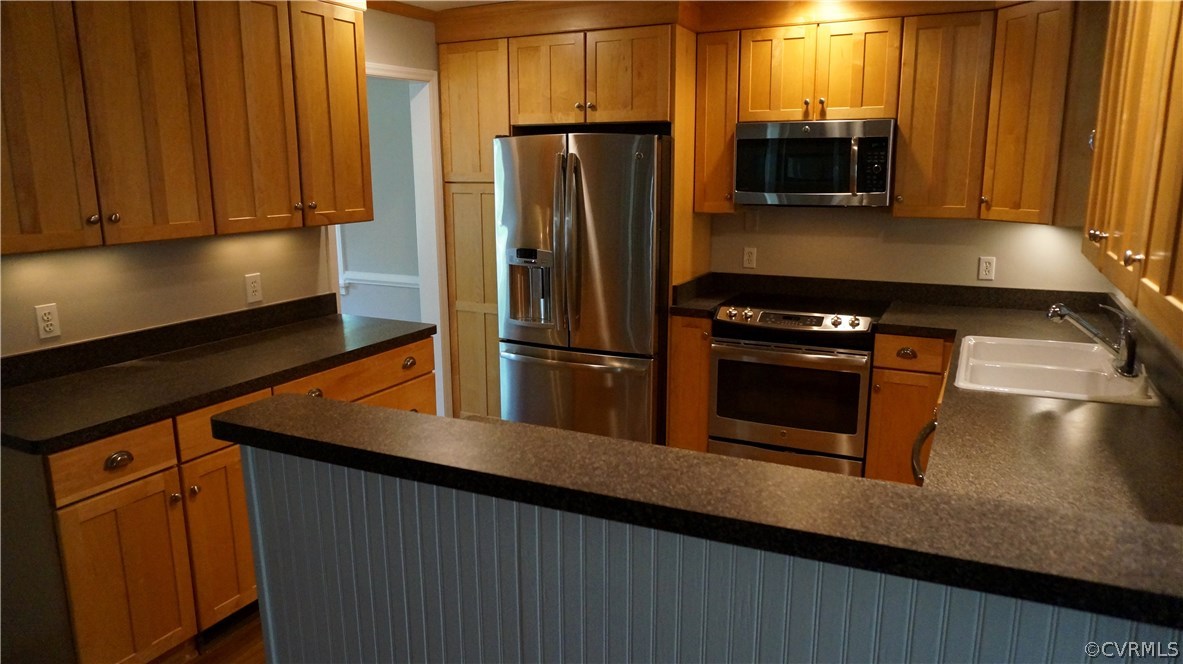 505 Ridgeley Lane Henrico, VA 23229 - Photo 14 of 33 Gallery Image 14