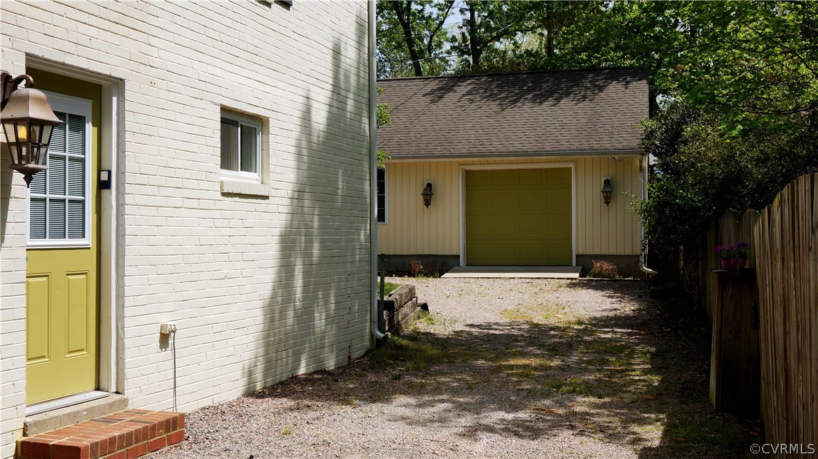 505 Ridgeley Lane Henrico, VA 23229 - Photo 3 of 33 Gallery Image 3