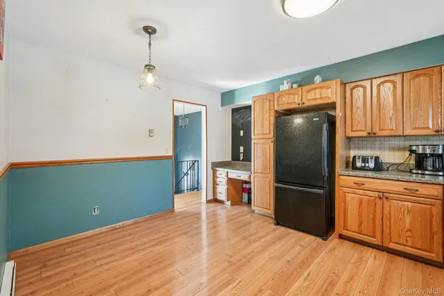 $450,000 | 54 Blossom Lane, Wallkill, NY 12589