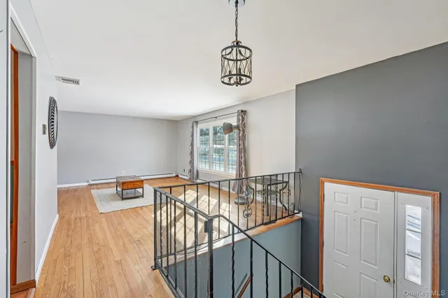 $450,000 | 54 Blossom Lane, Wallkill, NY 12589