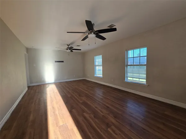 $1,500 | 19736 Dunbar Avenue, Humble, TX 77338