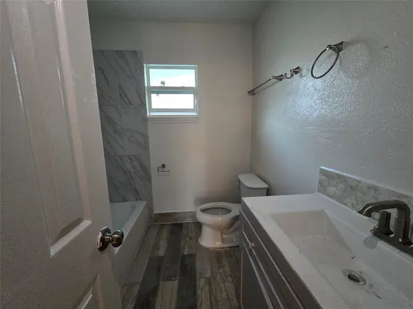 $1,500 | 19736 Dunbar Avenue, Humble, TX 77338