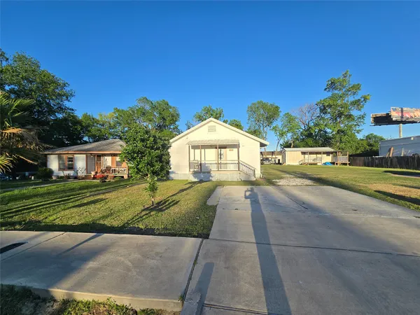 $1,500 | 19736 Dunbar Avenue, Humble, TX 77338