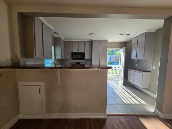 $1,500 | 19736 Dunbar Avenue, Humble, TX 77338