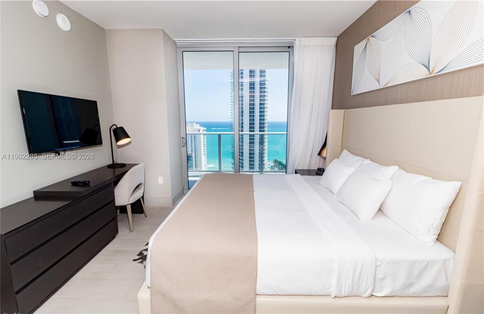 4010 South Ocean Drive, Unit R2005 Hollywood, FL 33019 - Photo 4 of 7