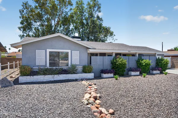 $749,000 | 713 East Alameda Drive, Tempe, AZ 85282
