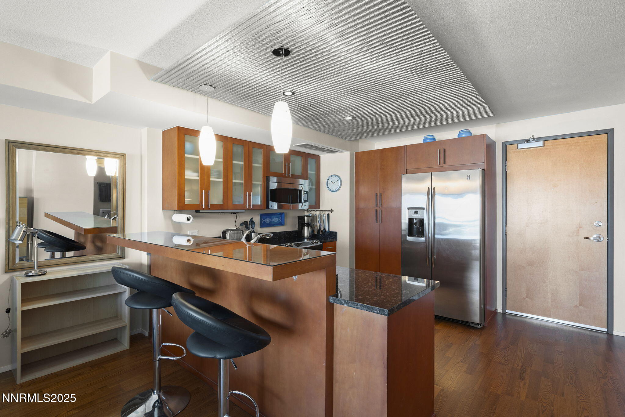 255 North Sierra Street, Unit 1613 Reno, NV 89501 - Photo 3 of 28 10-web-or-mls-_DSC9262
