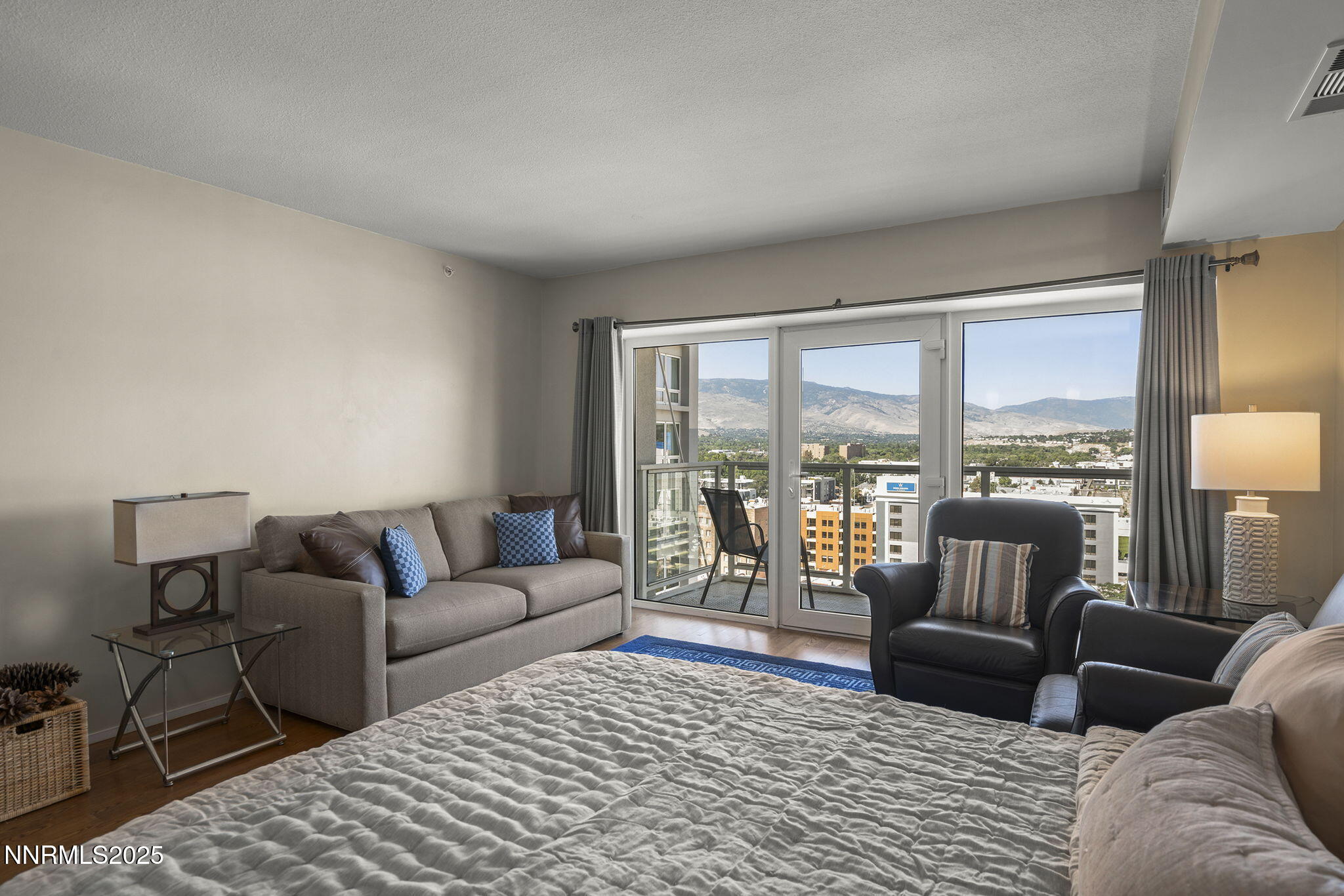 255 North Sierra Street, Unit 1613 Reno, NV 89501 - Photo 8 of 28 15-web-or-mls-_DSC9283