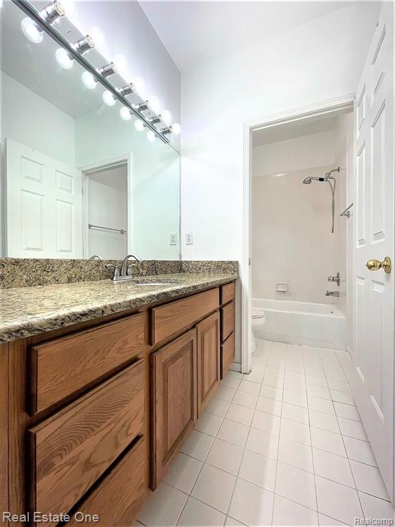 22683 Middlebelt Road Farmington Hills, MI 48336 - Photo 13 of 18