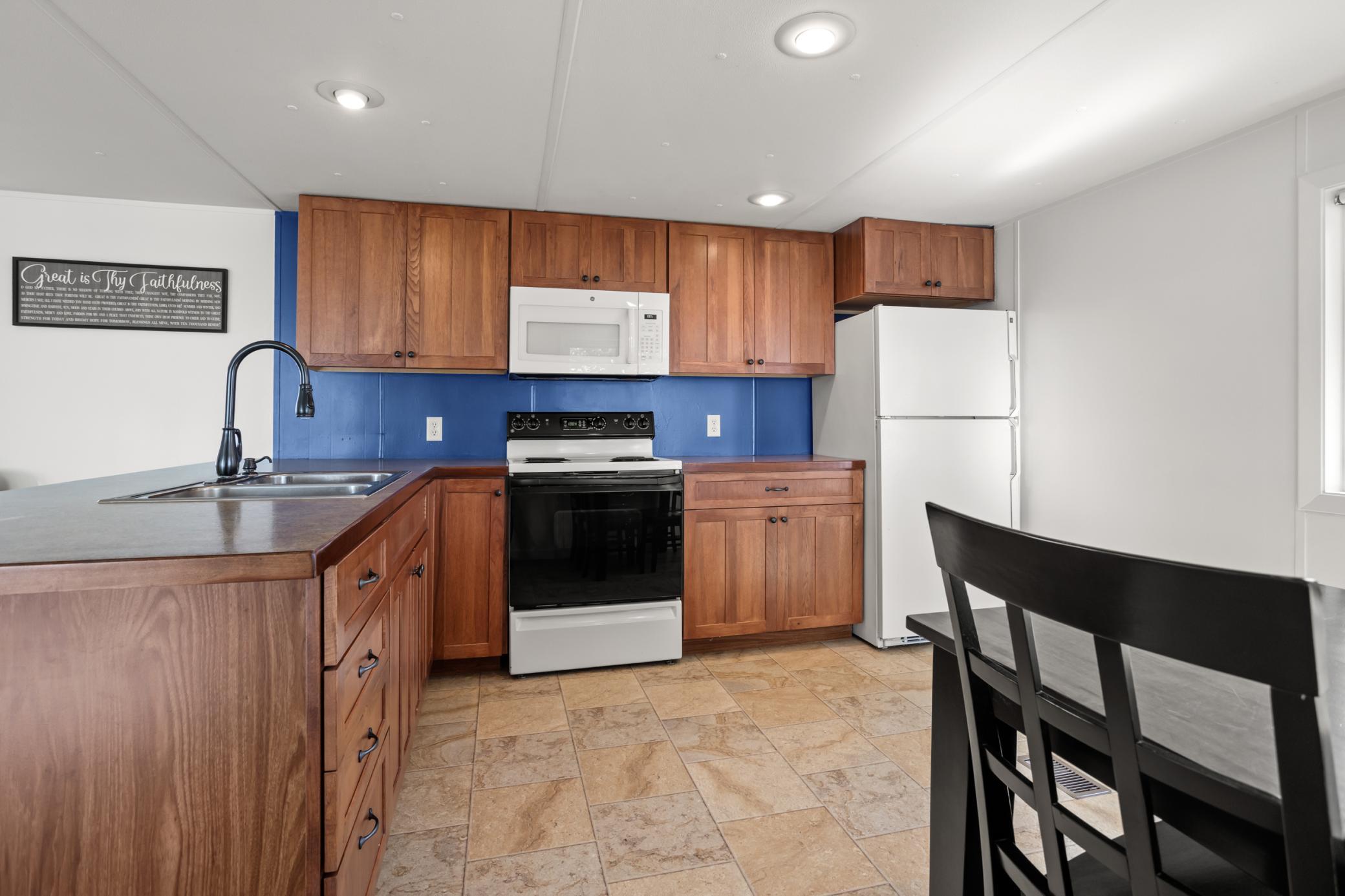 43740 Bass Harbor Road Pelican Rapids, MN 56572 - Photo 9 of 45 Gallery Image 9