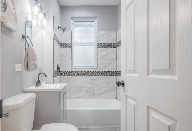 $297,000 | 7836 South St Lawrence Avenue, Chicago, IL 60619