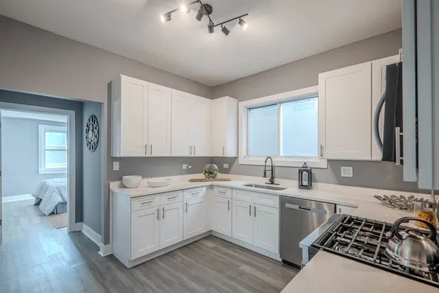 $297,000 | 7836 South St Lawrence Avenue, Chicago, IL 60619