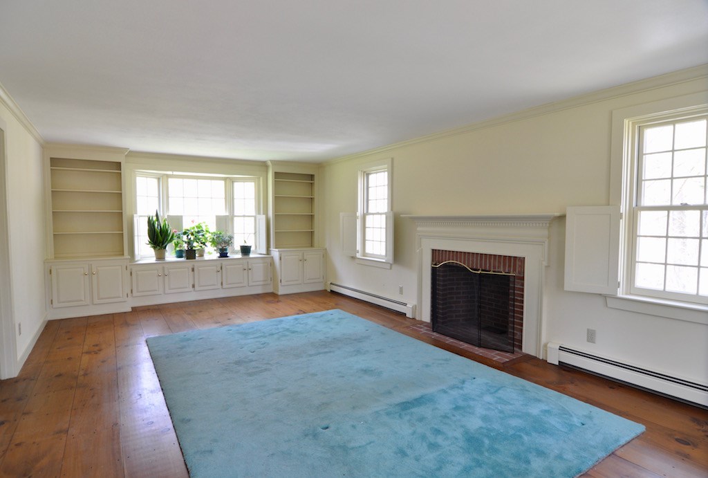 18 Colonial Way Exeter, NH 03833 - Photo 7 of 12 Gallery Image 7